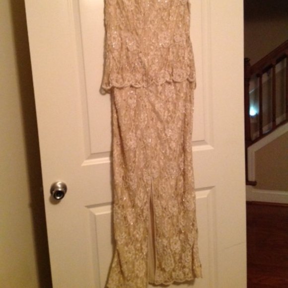 IVORY MOTHER OF THE BRIDE DRESS - SIZE 14 - Picture 4 of 4